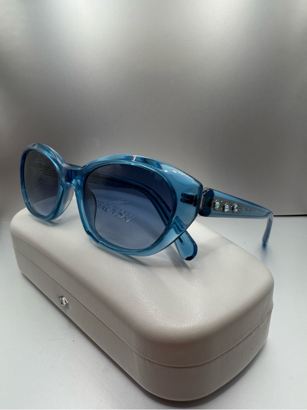 Swarovski Blue Sunglasses with diamond side brand new
